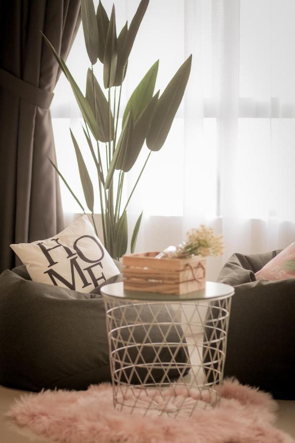 Twin Tower By The One - 10m Walk To Jb Custom & Ciq Apartment *